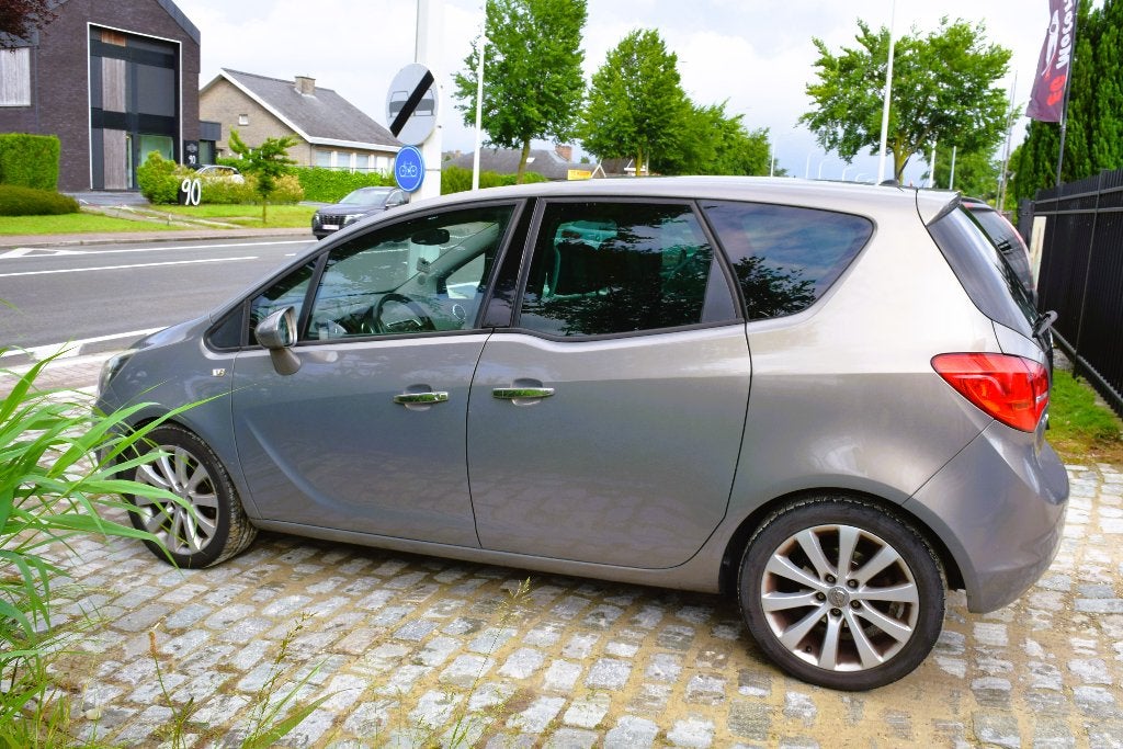 Opel Meriva 1.4Turbo/Cosmo/Leder/GARANTIE, Voorwielaandrijving, Euro 5, Monovolume, 4 cilinders