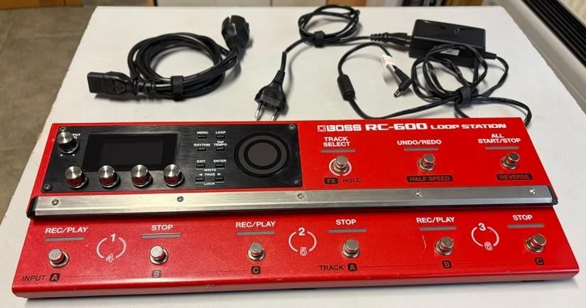Looper BOSS RC-600, Muziek en Instrumenten, Effecten, Ophalen of Verzenden, Gebruikt, Multi-effect