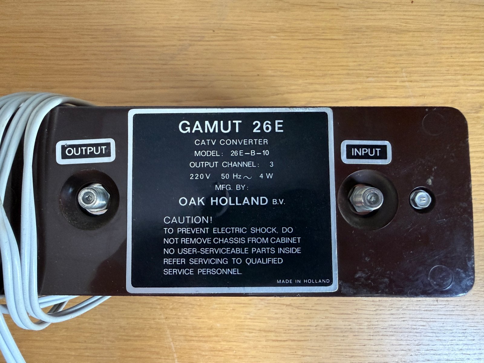 Convertisseur TV = GAMUT 26E, Enlèvement ou Envoi, Utilisé