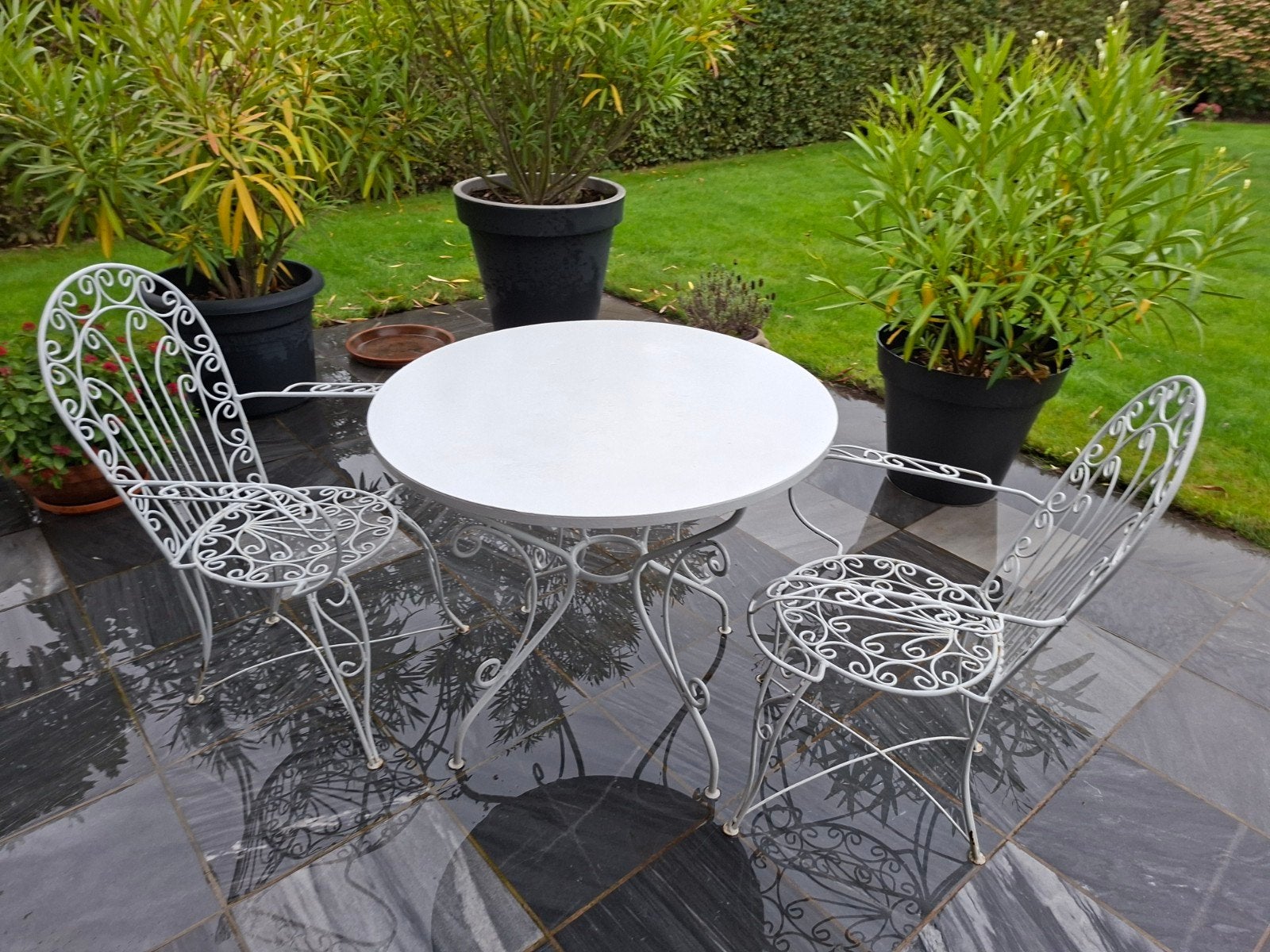 Tuintafel + 2 stoelen, Zo goed als nieuw, Tuinset, Eettafel, Ophalen