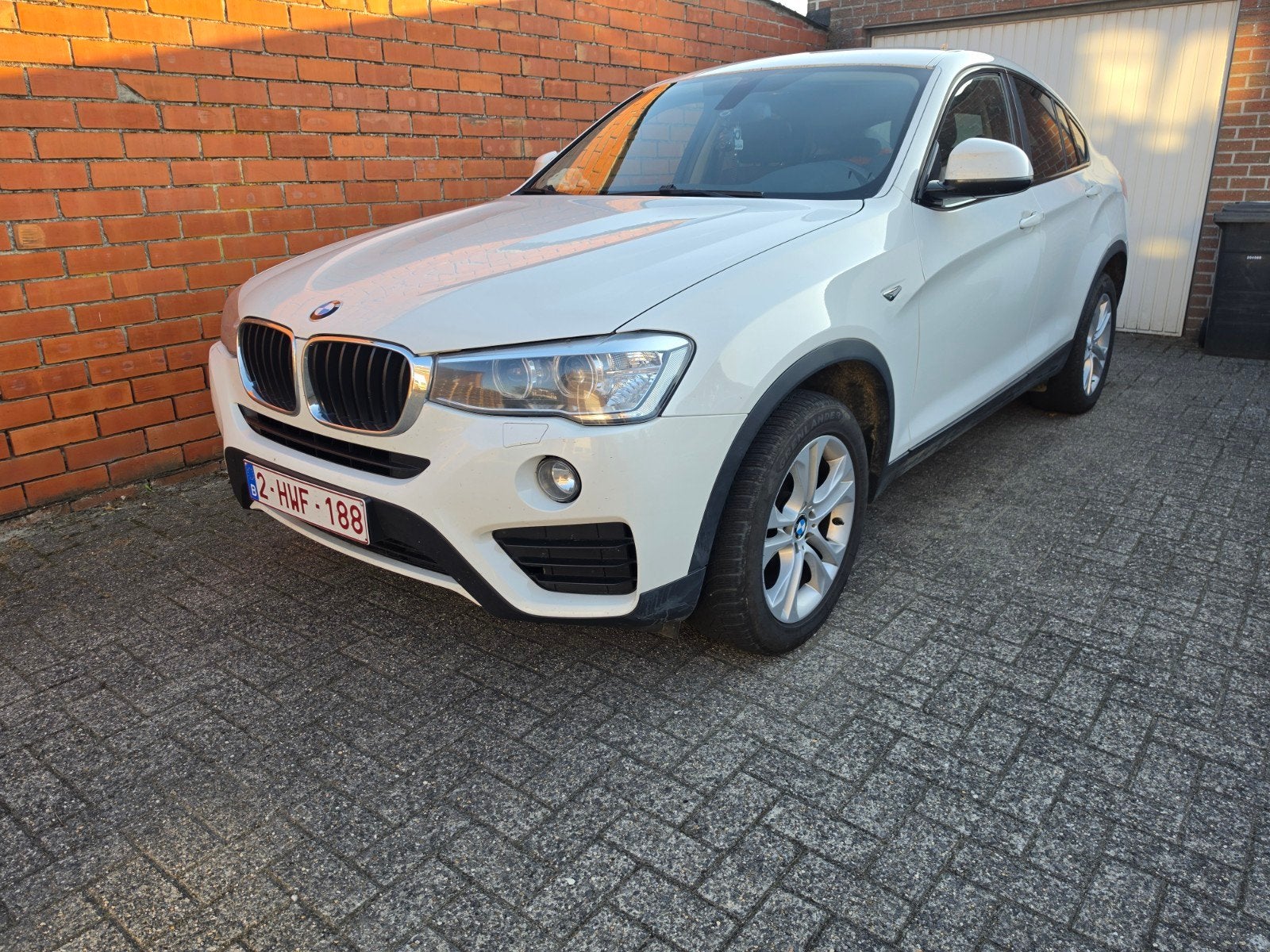 BMW X4, Autos, BMW, Bluetooth, Euro 6, 2000 kg, Noir