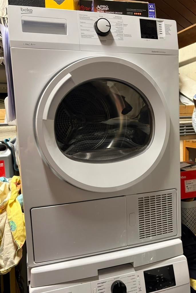 Sèche-linge Beko, le kit superposition inclu, Enlèvement, Utilisé