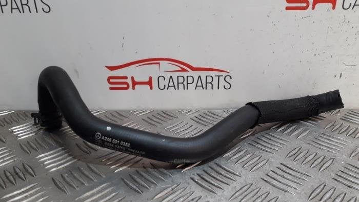 Radiateurslang van een Mercedes GLA, Gebruikt, -, Ophalen of Verzenden, -