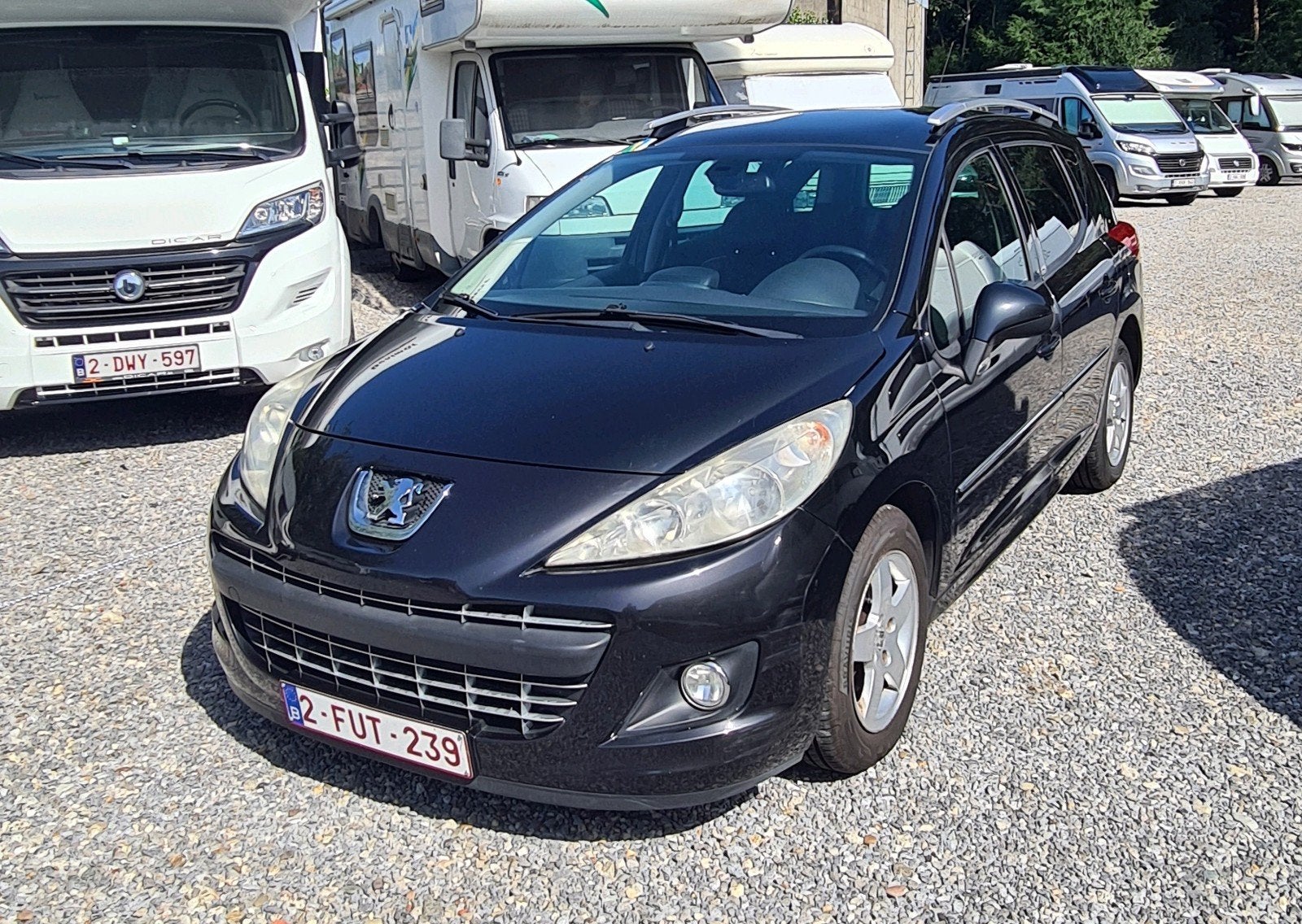 Peugeot 207 SW/1.4 Essence/
APPROUVÉ POUR LA VENTE/EURO
5/ C, Entreprise, Achat