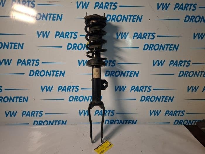 Schokdemperpoot rechts-voor van een Alfa Romeo Stelvio, Gebruikt, -, -, Ophalen of Verzenden