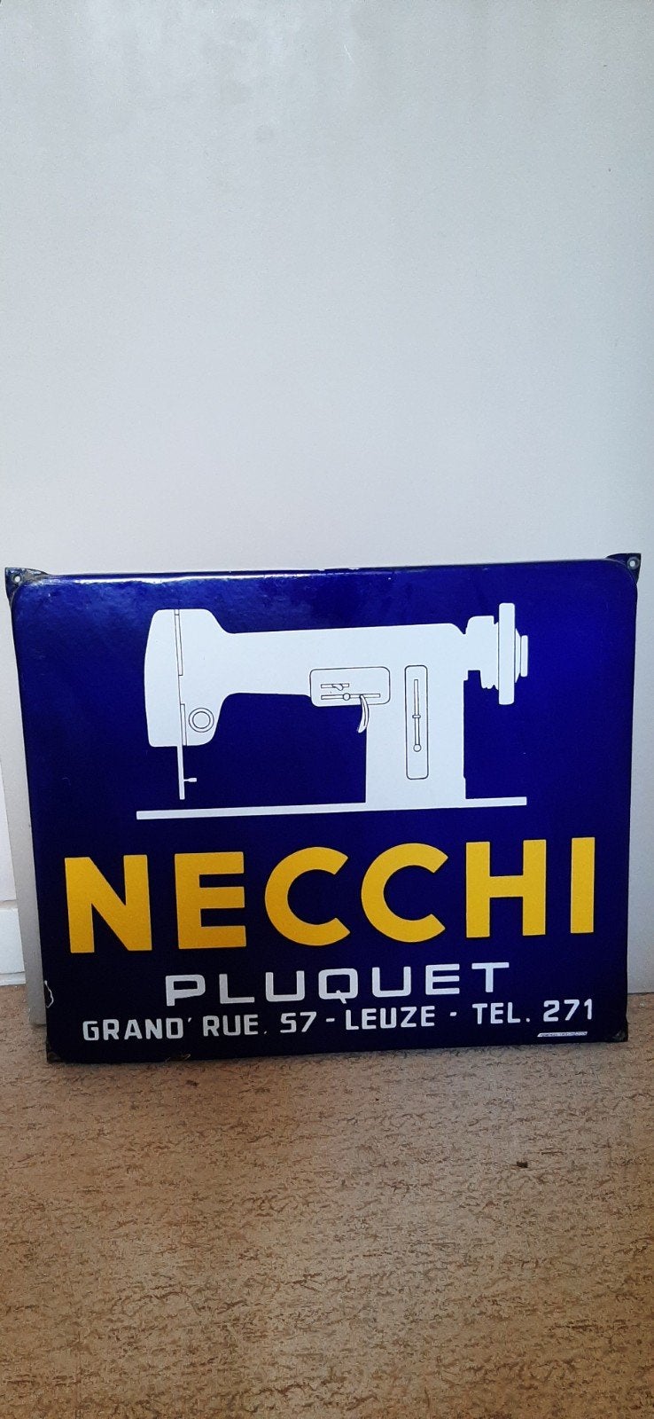 Emaille reclamebord NECHI PLUQUET LEUZE, Ophalen, Reclamebord