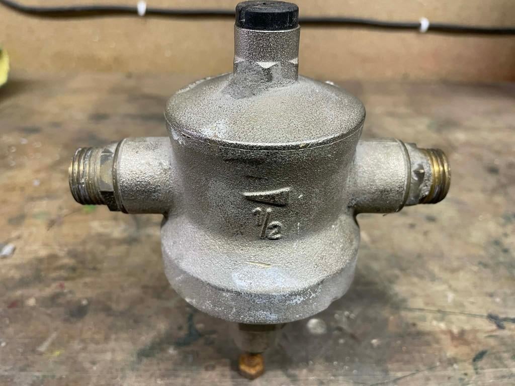 Réducteur de pression d'eau, Enlèvement, Utilisé