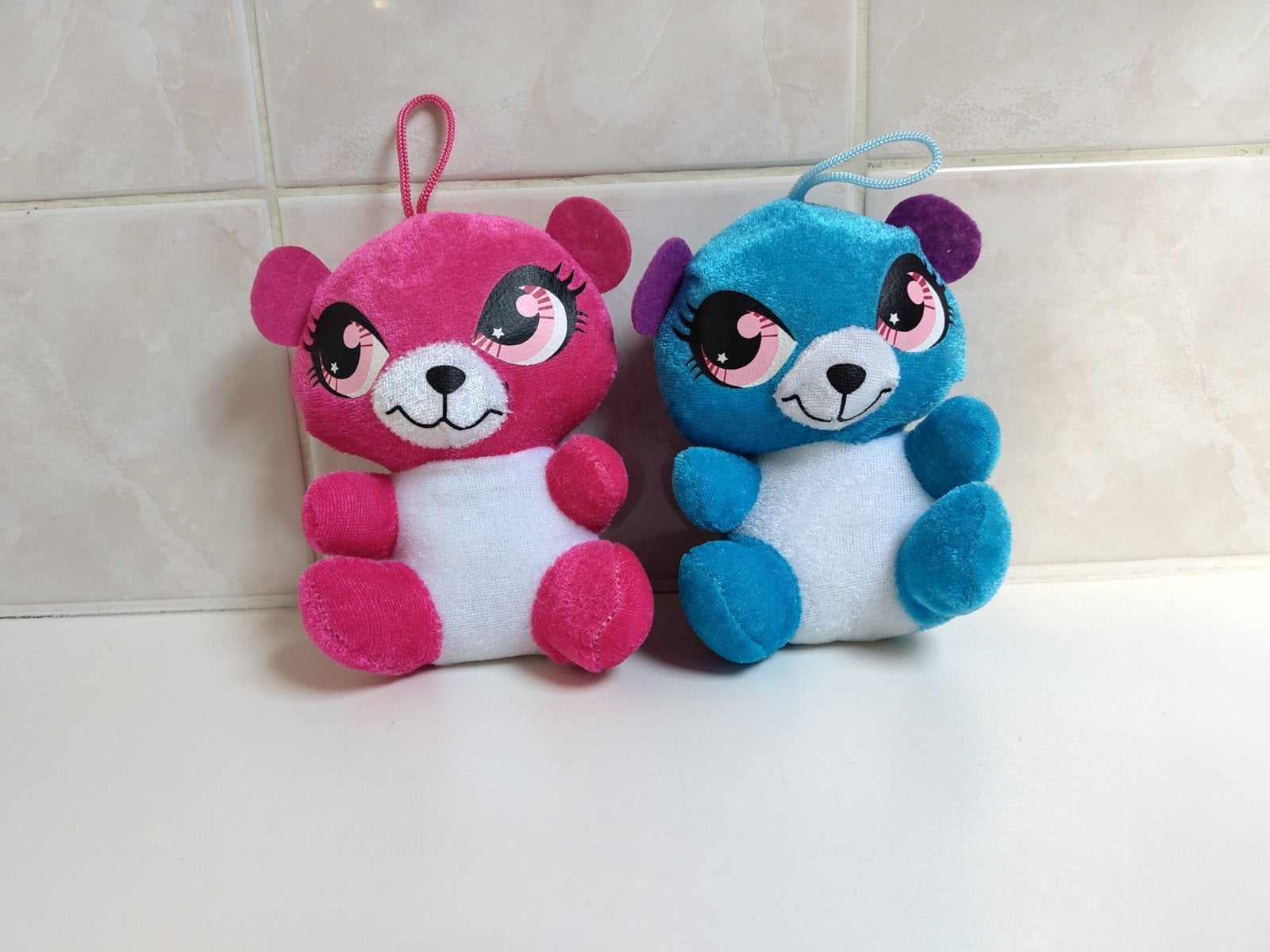 2 kleine knuffels , beertjes, Overige merken, Overige karakters, Beer, Ophalen of Verzenden