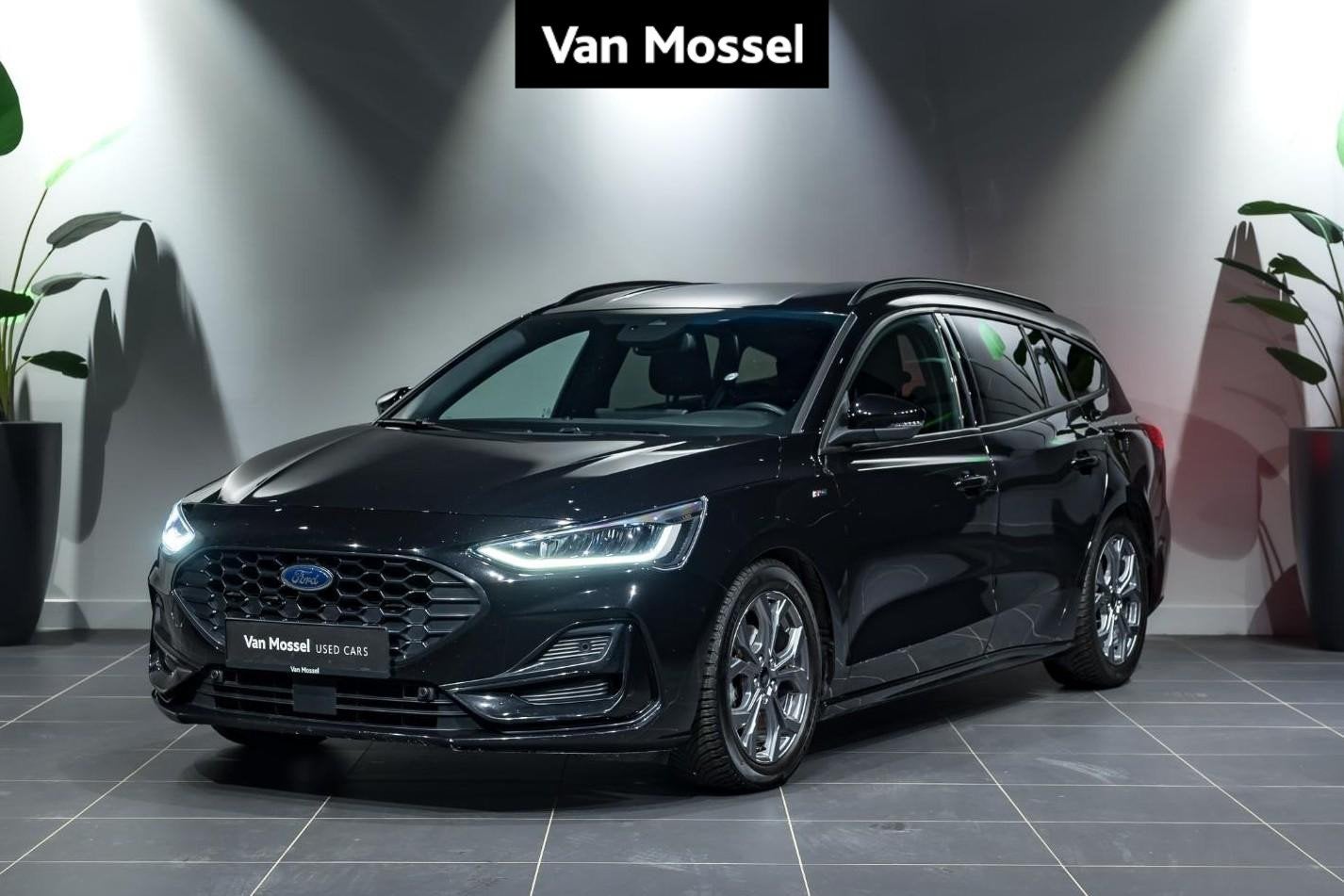 Ford Focus 1.0i MHEV ST-Line DCT LEDER | STUUR- EN ZETELVERW, Gebruikt, Euro 6, Verwarmde buitenspiegels, Zwart