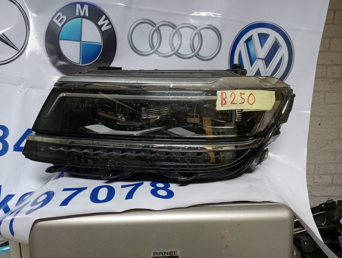 VW TIGUAN VOL LED KOPLAMP LINKS 5NN941081D ORIGINEEL, Volkswagen, -, Utilisé, -