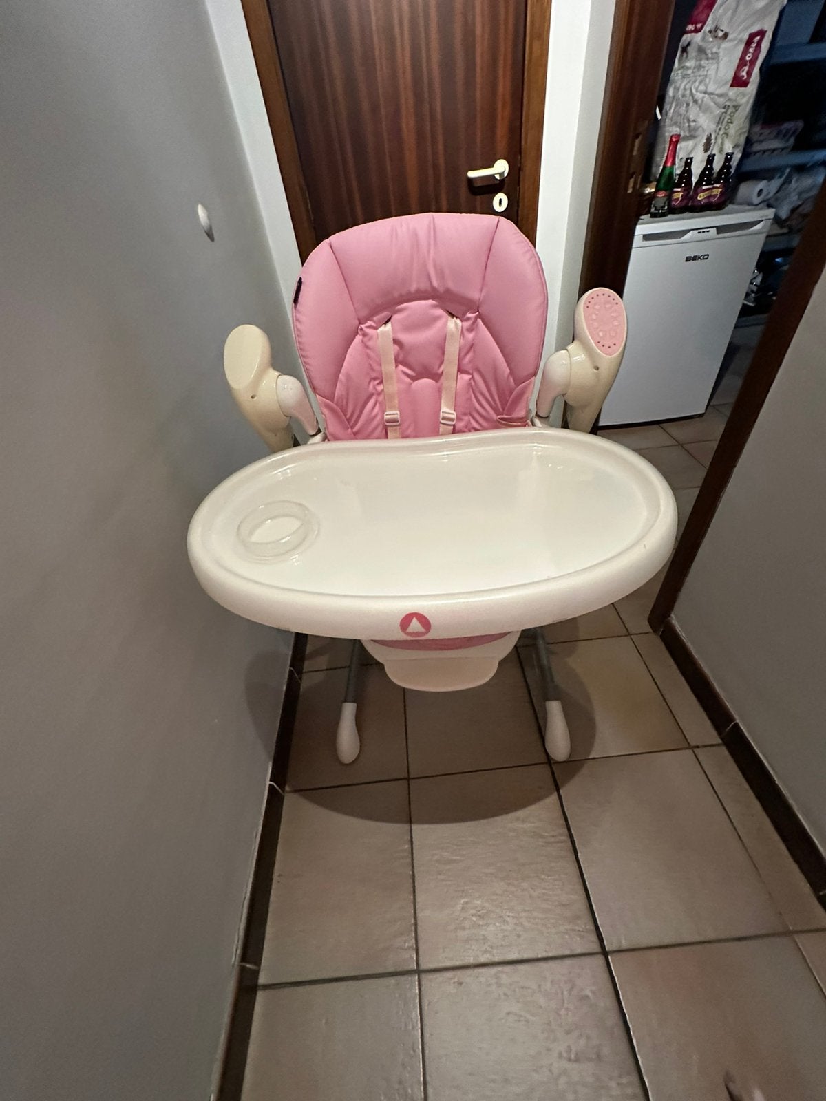 Babystoel met geluid…, Ophalen, Zo goed als nieuw