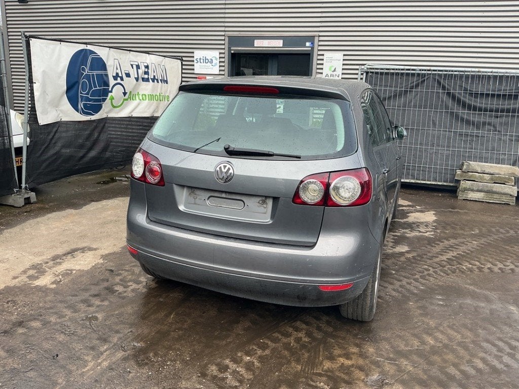 AIRBAG DAK RECHTS Golf Plus (5M1 / 1KP) (|5M0880742|), Gebruikt, Volkswagen, Volkswagen AG, Kundenbetreuung@volkswagen.de