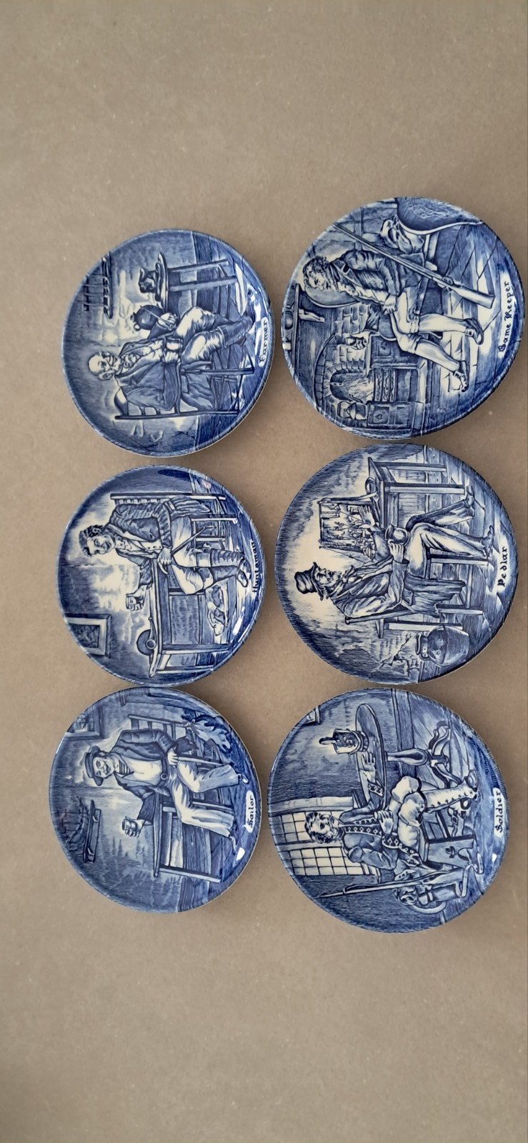 6 Enoch Wedgewood onderzetters, Enlèvement