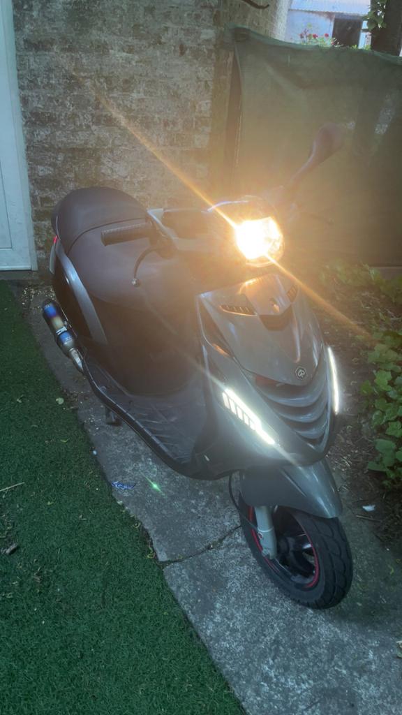 Zip 4t 50cc, Enlèvement ou Envoi, Comme neuf, Zip