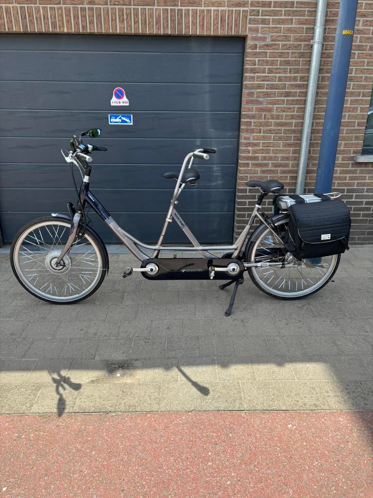 Elektrische tandem, Fietsen en Brommers, Fietsen | Tandems, Ophalen, Zo goed als nieuw