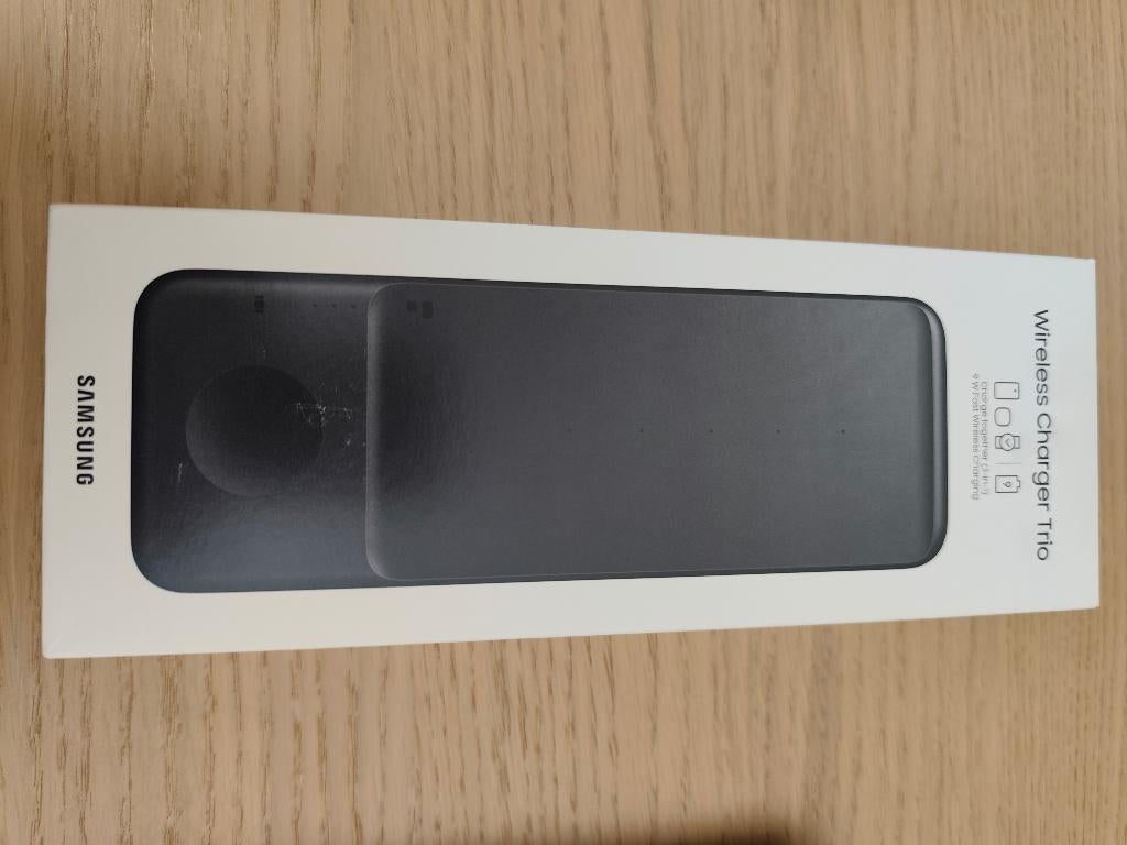 Samsung draadloze oplader trio, Telecommunicatie, Mobiele telefoons | Telefoon-opladers, Ophalen, Zo goed als nieuw, Samsung