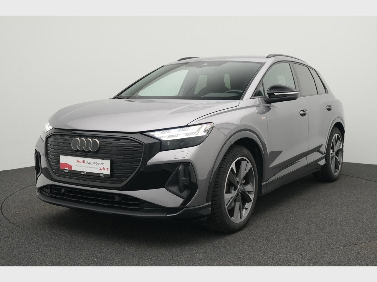 Audi Q4 e-tron Audi Q4 S line 35 e-tron 125,00 kW 170 PK, Automaat, Adaptive Cruise Control, https://public.car-pass.be/vhr/edeaa1eb-53c1-46df-a57b-51d1f453bc53