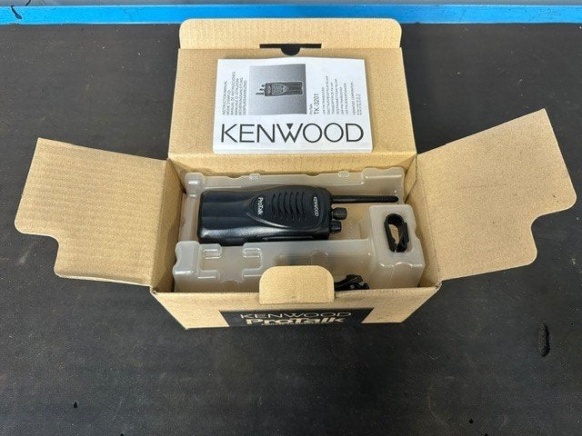 nieuwe walkie talkie kenwood TK-3201, Enlèvement, Neuf, Talkie-walkie ou Walkie-talkie, Avec clip de ceinture