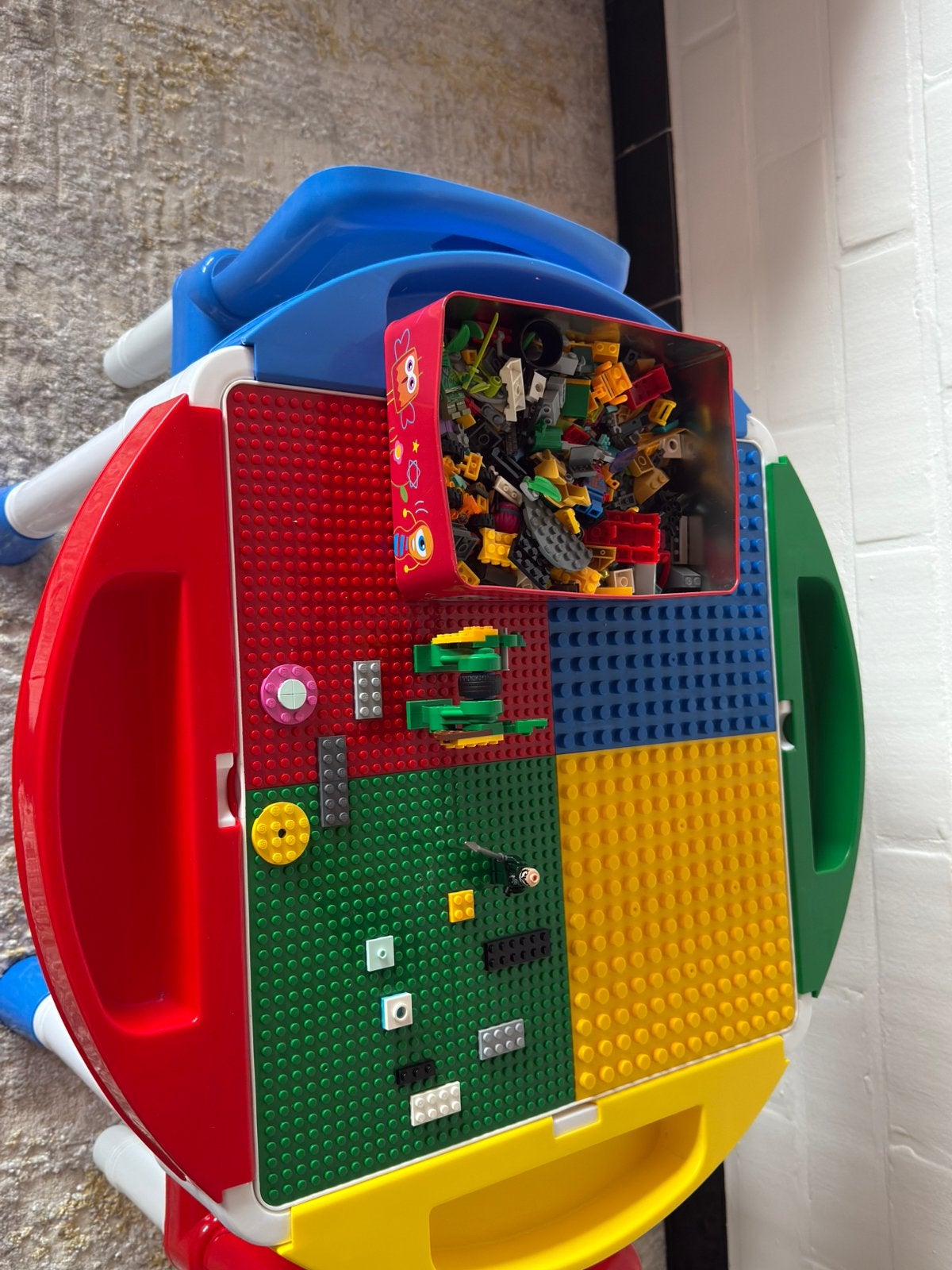 LEGO-tafel voor kinderen, Kinderen en Baby's, Ophalen, Zo goed als nieuw