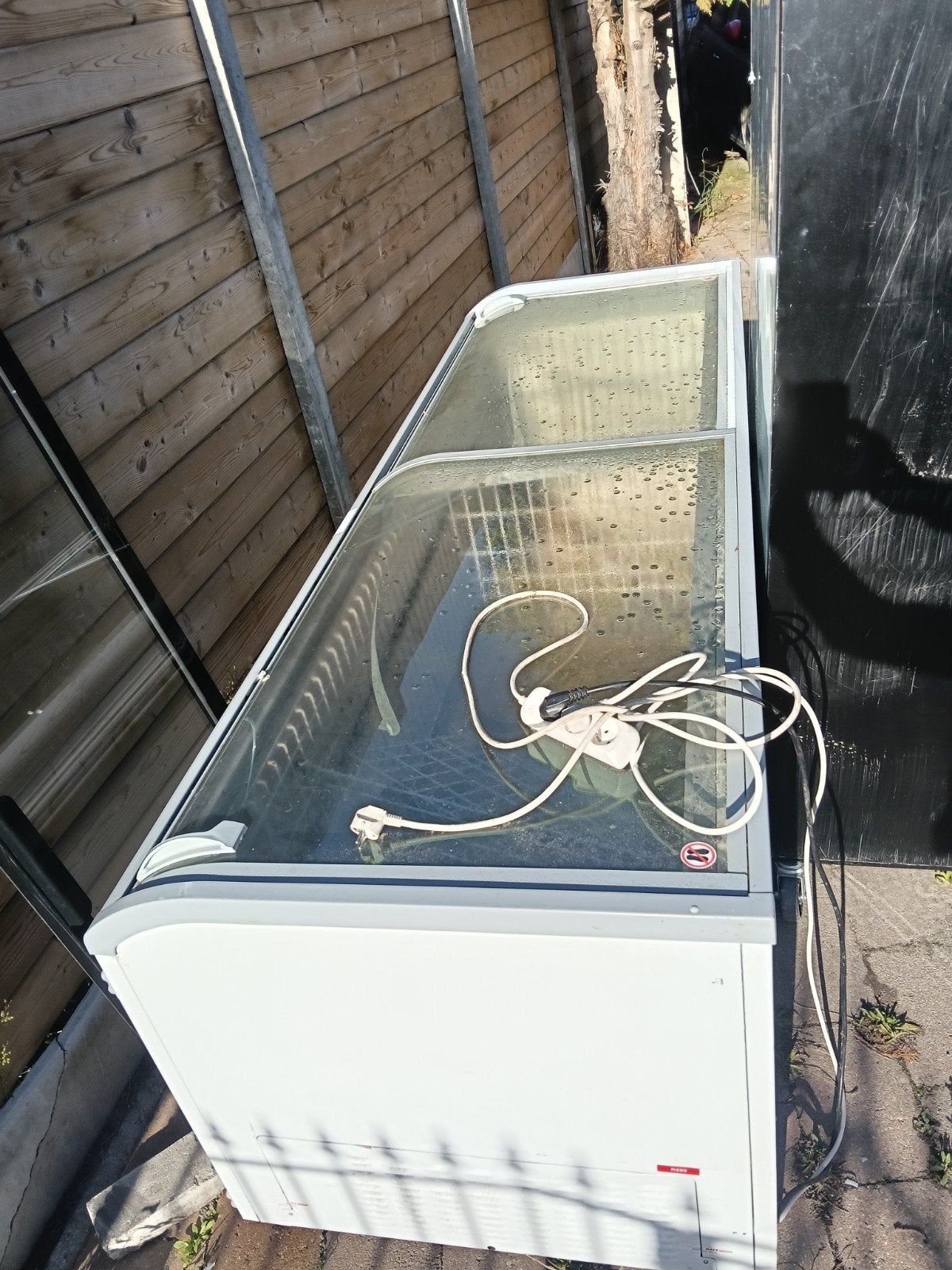 Coolekaast en frigo nog werken perfect / 750€ /, Ophalen of Verzenden