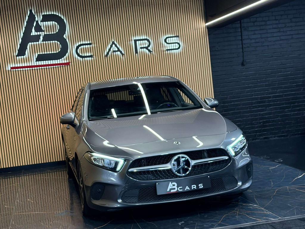 Mercedes-Benz A-Klasse 180 d * GARANTIE 12 MOIS * BOITE AUTO, Auto's, Mercedes-Benz, Automaat, 4 cilinders, 116 pk, Leder