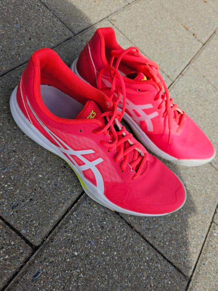 Padel schoenen - Asics - maat 42,5, Ophalen of Verzenden, Zo goed als nieuw, Padelschoenen