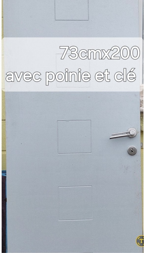 Prix  30 euro /Porte  avec poinie et clé dim.73x200cm, Maison & Meubles, Accessoires pour la Maison | Poubelles, Enlèvement