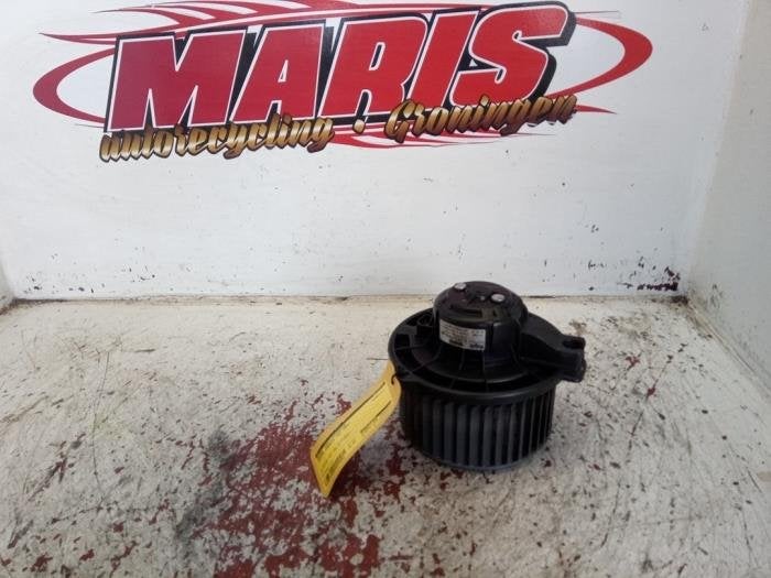 Moteur de ventilation chauffage d'un Toyota Corolla, -, -, 3 mois de garantie, Toyota