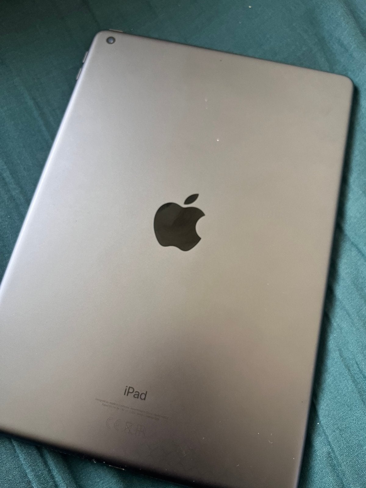 Ipad 9éme génération, Computers en Software, Apple iPads, 10 inch, Apple iPad, Ophalen of Verzenden, Zo goed als nieuw