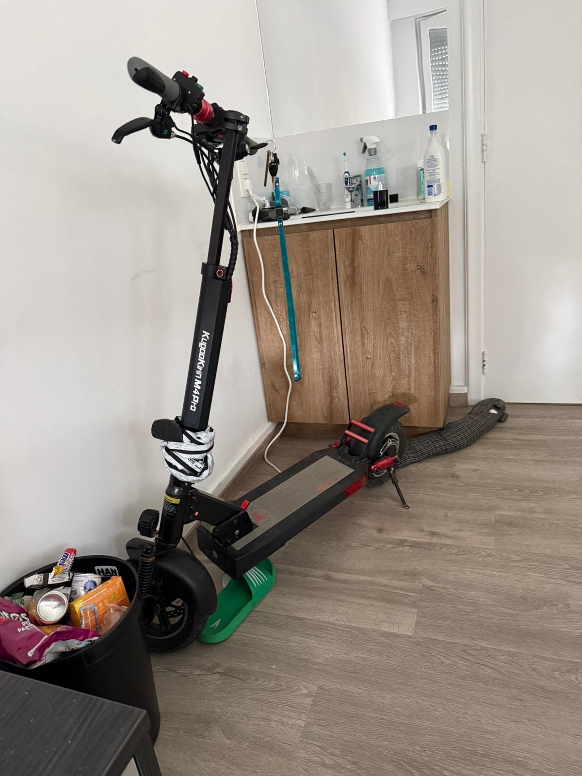 Kukerin m4 pro, Enlèvement, Comme neuf