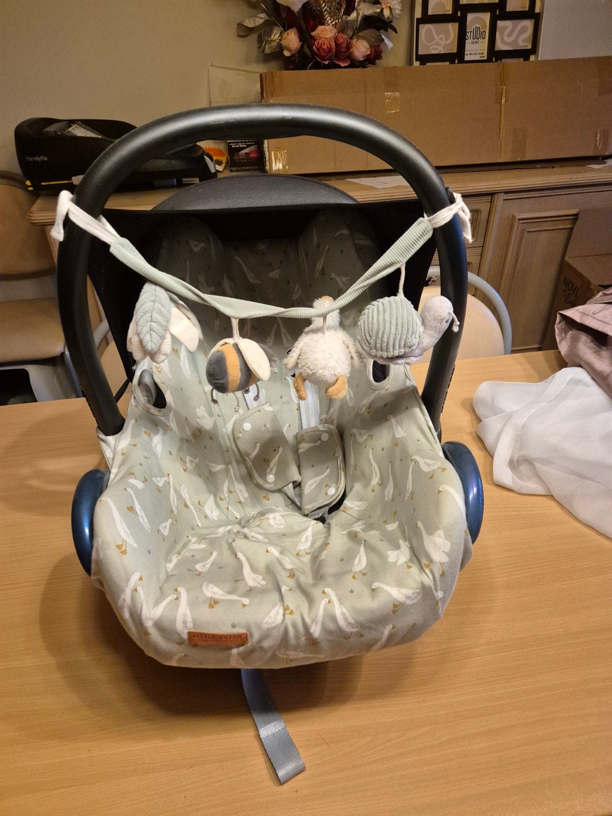 maxi cosi met isofix, Enfants & Bébés, Relax bébé, Enlèvement, Utilisé, Avec ceinture(s)