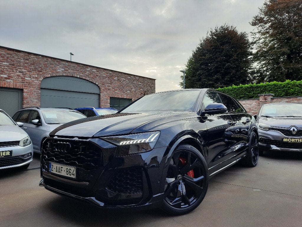 Audi RSQ8,4.0TFSi V8 Bi Turbo QUATTRO, Black Editie,FULL OPT, Auto's, 4000 cc, Parkeerassistent, Zwart, Bedrijf