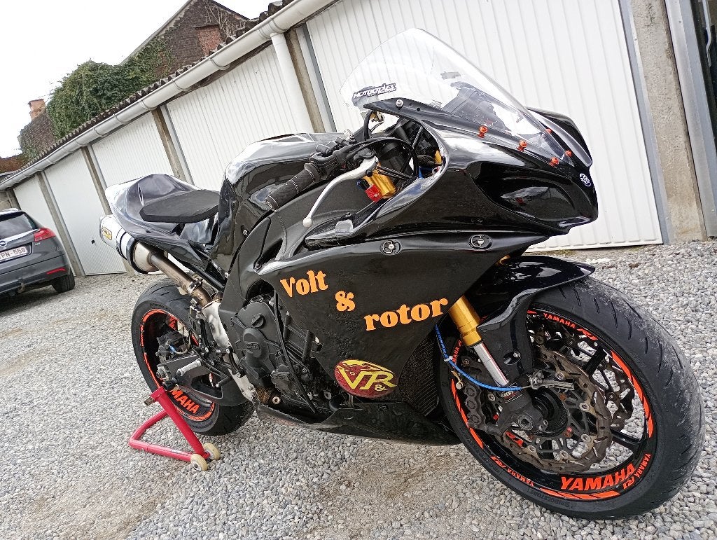 Yamaha R1 piste, Motoren, 4 cilinders, Handgeschakeld, Sport, Particulier