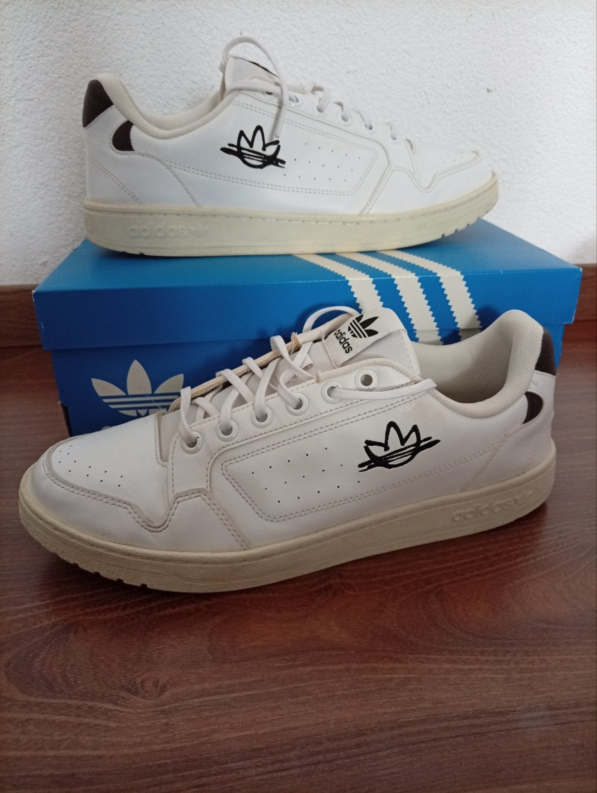 Adidas Maat 45'5 wenig gedrage, Kleding | Heren, Ophalen of Verzenden