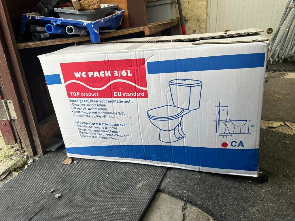 WC neuf, Bricolage & Construction, Enlèvement, Neuf, Pierre, Toilettes