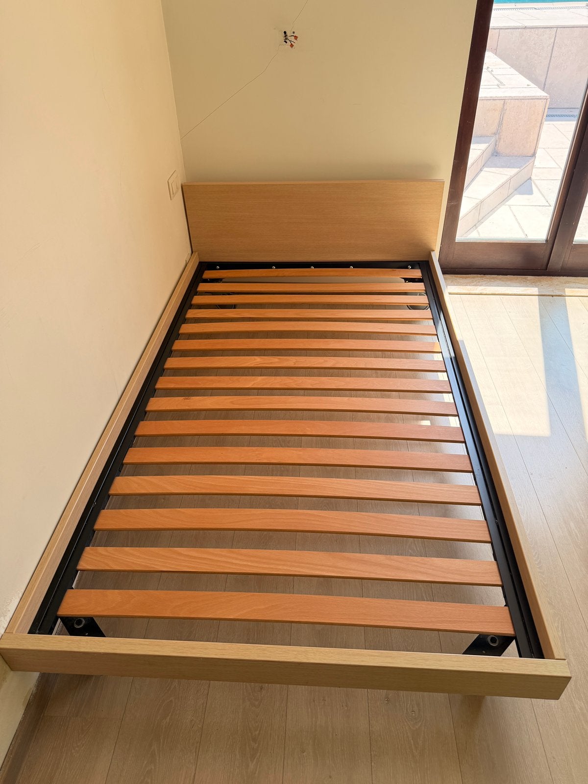 Eenpersoonsbed 120x200 (lattenbodem inbegrepen), Ophalen, Eenpersoons, Zo goed als nieuw, 120 cm