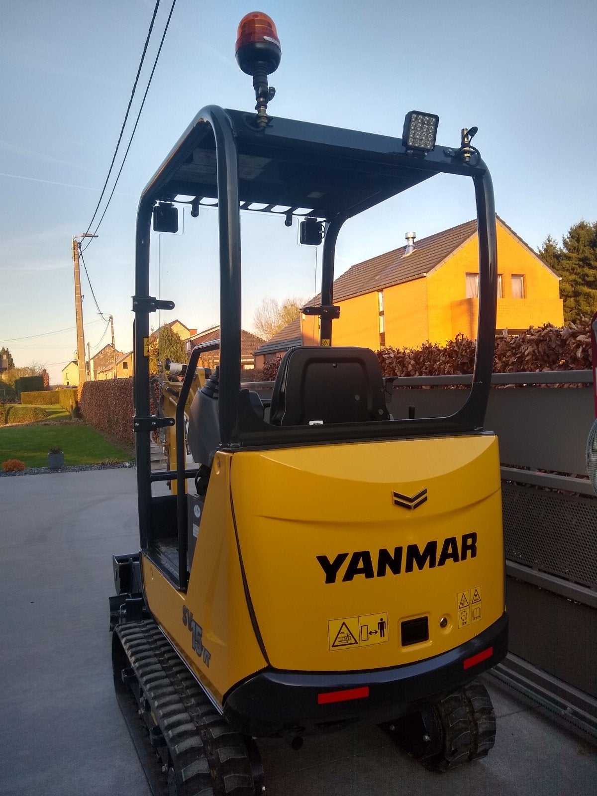 Mini Pelle Yanmar SV15VT, Articles professionnels, Enlèvement