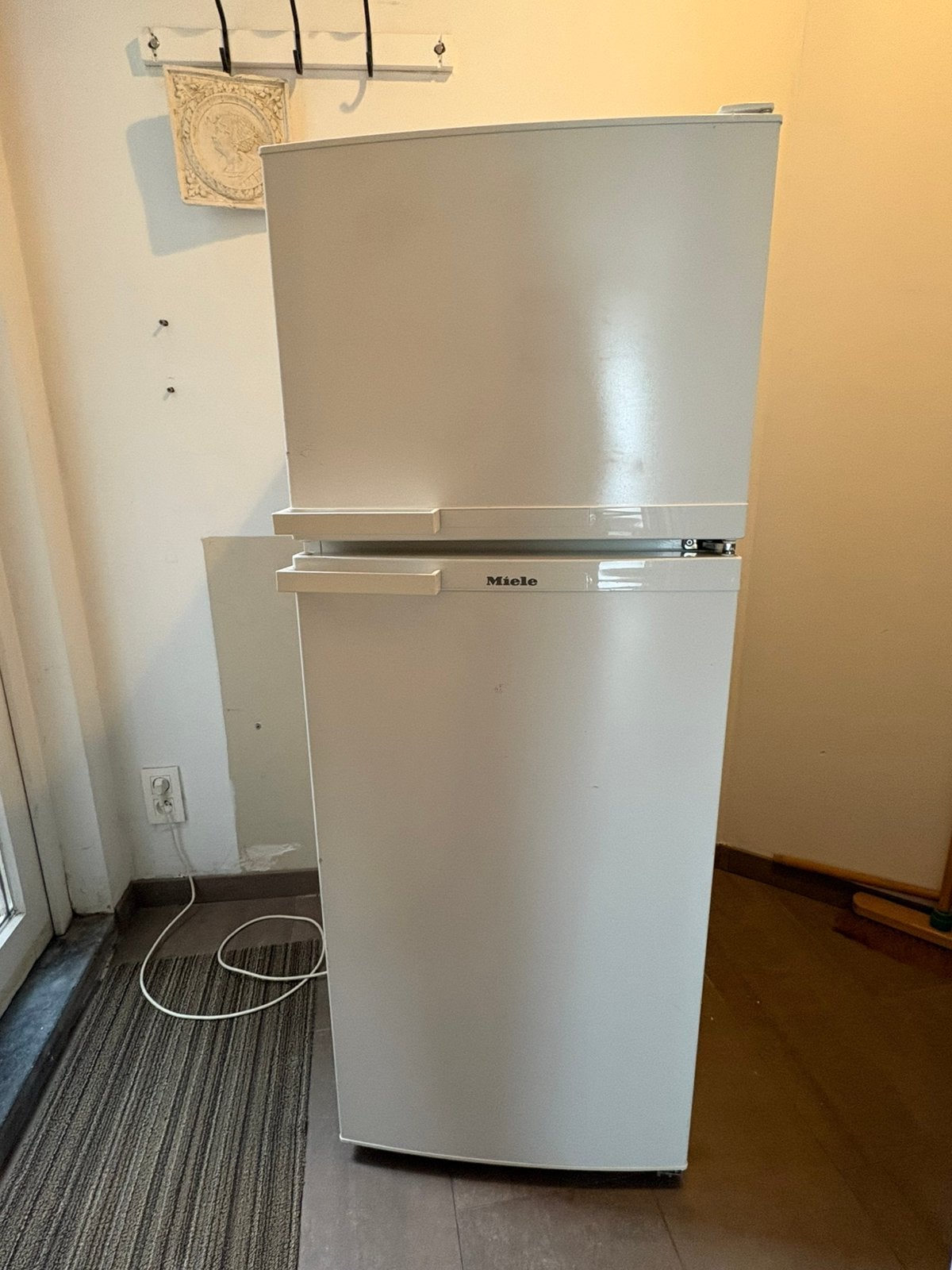 Miele ijskast, Elektronische apparatuur, Ophalen, 150 tot 200 liter, Gebruikt, 140 tot 160 cm