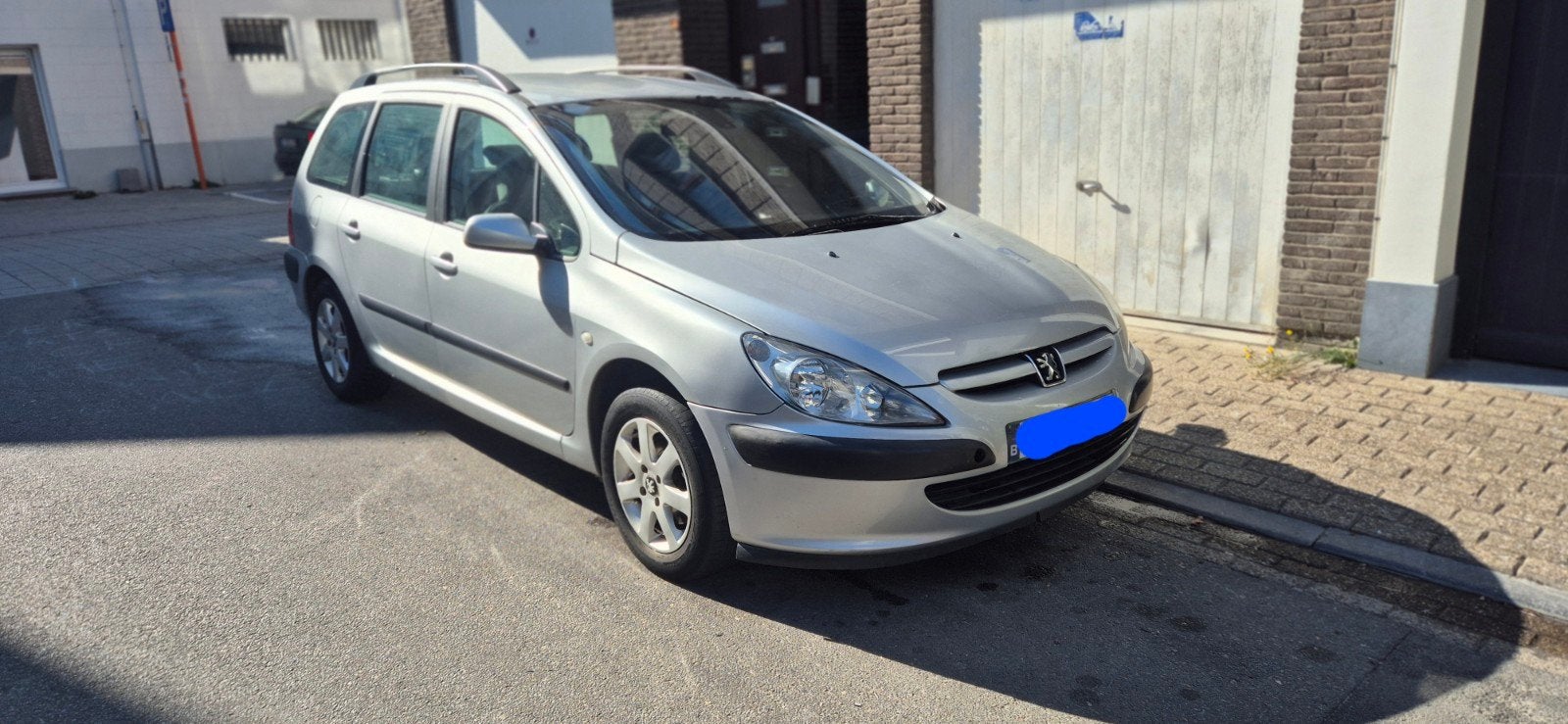 AUTOMATIC PEUGEOT 307 1.8 BENZINE 2005 bj met en 185000 km, Auto's, Automaat, 5 zetels, 5 deurs, Particulier