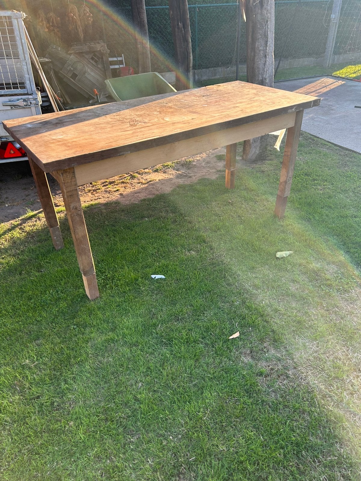 Gratis stevige werkbank / werktafel, Ophalen