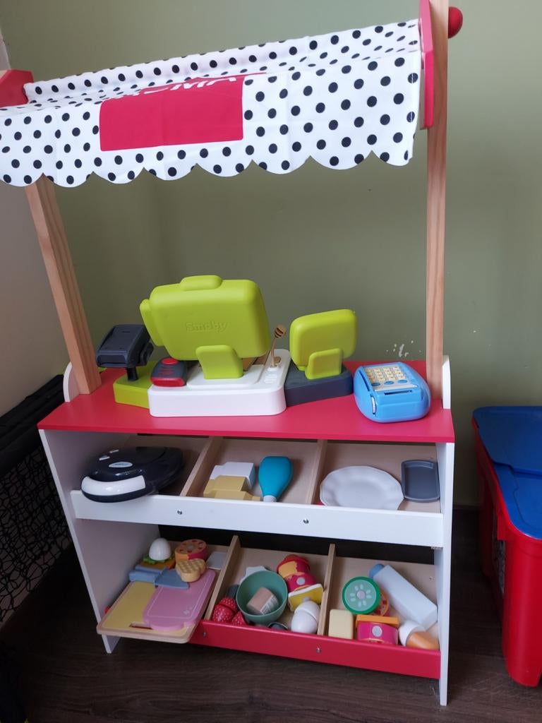 Winkeltje met alles erbij, Kinderen en Baby's, Kinderkamer | Overige Meubels, Ophalen