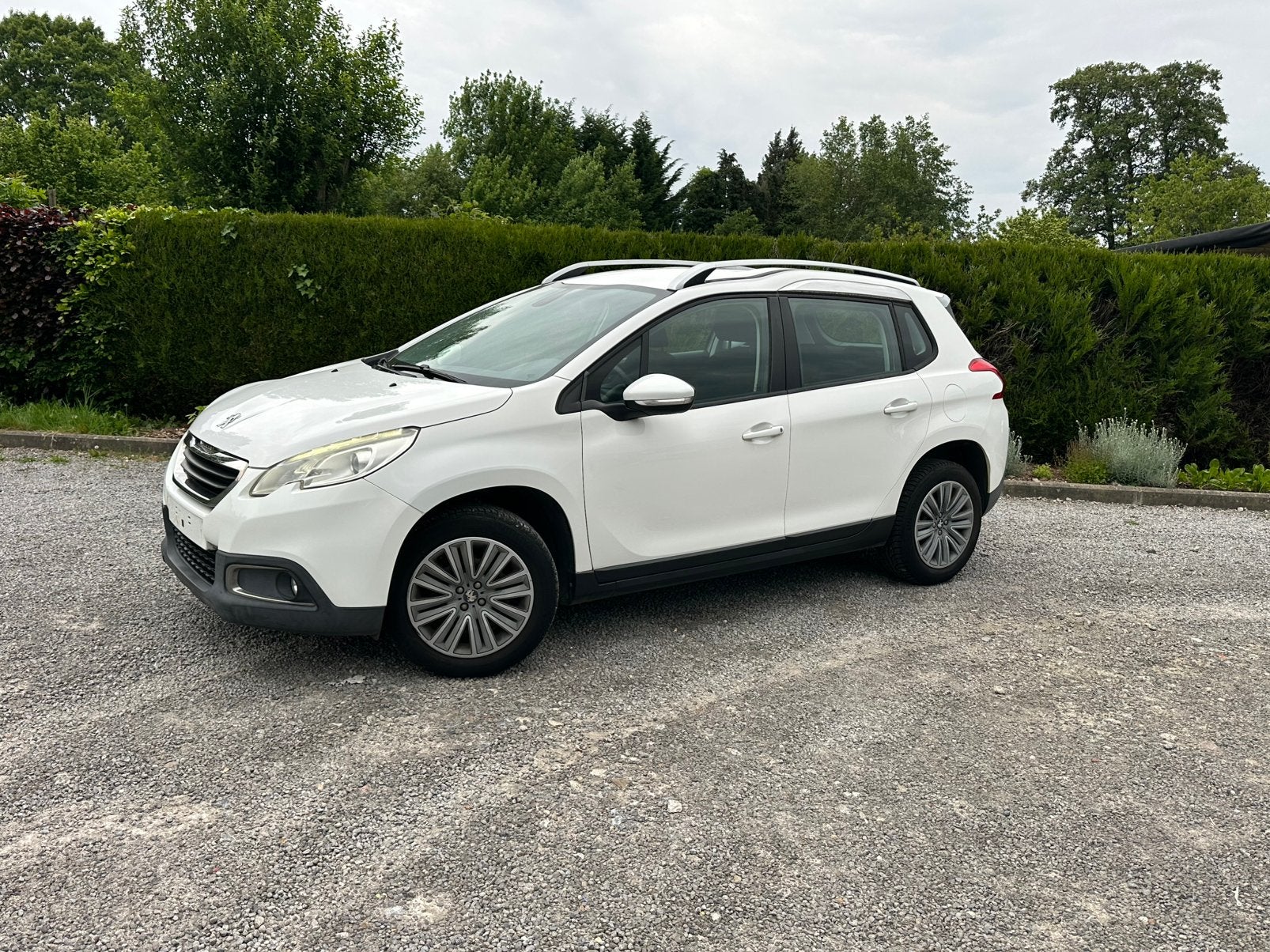 Peugeot 2008 1.6 vti, Auto's, Voorwielaandrijving, Euro 5, Stof, Zwart