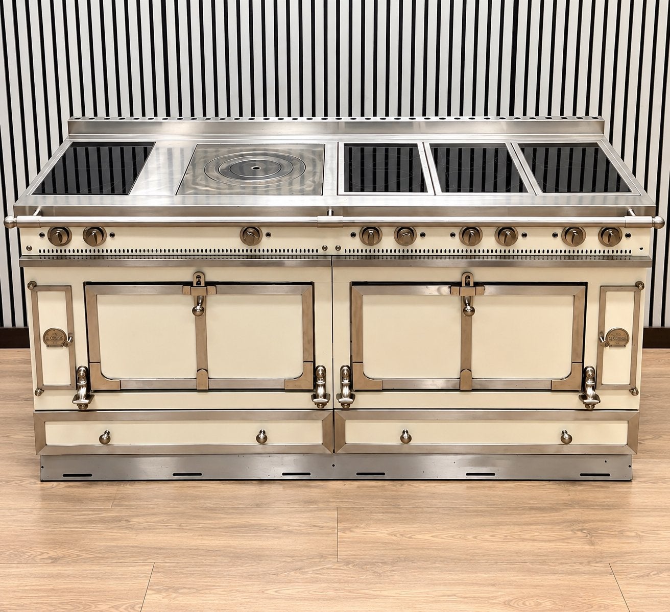 Château de luxe exclusif La Cornue GRAND PALAIS 180 cm, Electroménager, Classe énergétique A ou plus économe, Enlèvement ou Envoi