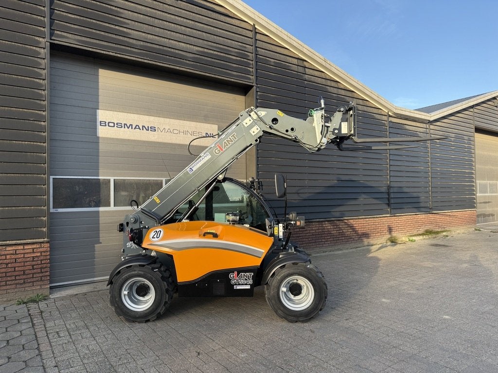 Giant GT5048 tendo compact verreiker DEMO, Zakelijke goederen, Machines en Bouw | Kranen en Graafmachines, Tobroco, Info@tobroco.nl