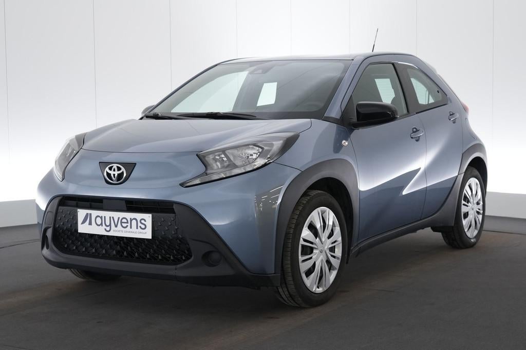 (2FUR118) TOYOTA AYGO X, Voorwielaandrijving, 4 zetels, Gebruikt, Blauw