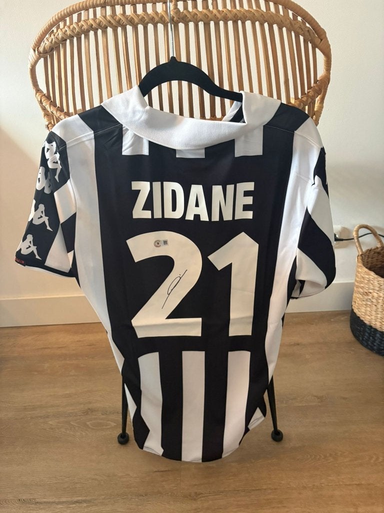 Maillot Zidane Juventus COA Beckett signé, Enlèvement ou Envoi, Comme neuf, Maillot