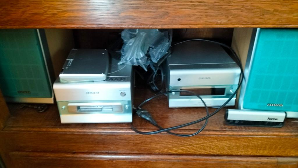 AIWA k7 radioluidspreker cd-set, Ophalen of Verzenden, Zo goed als nieuw