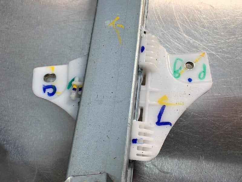 RAAMMECHANIEK RECHTS VOOR Hyundai i20 (GBB) (|82460C7000|), Robert Bosch AG, Gebruikt, Hyundai, Robert-Bosch-Allee 1
74232  Abstatt, DE