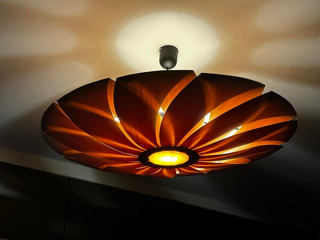 Plafondlamp Lotus in tulpenhout, Enlèvement, Comme neuf, Bois