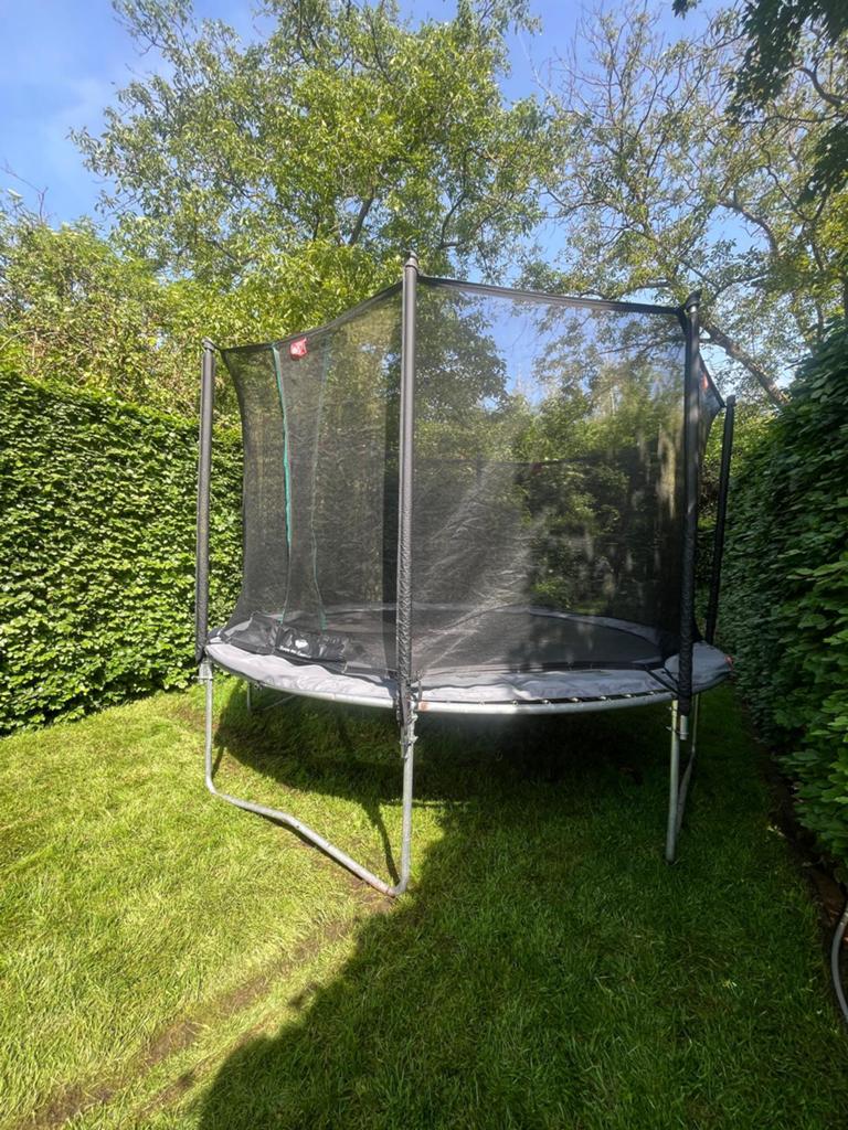 trampoline Berg  Favorit 380, Kinderen en Baby's, Speelgoed | Buiten | Trampolines, Ophalen, Zo goed als nieuw